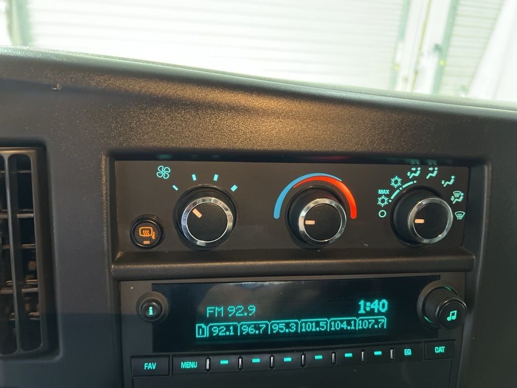 2023 GMC Savana 2500 Work Van