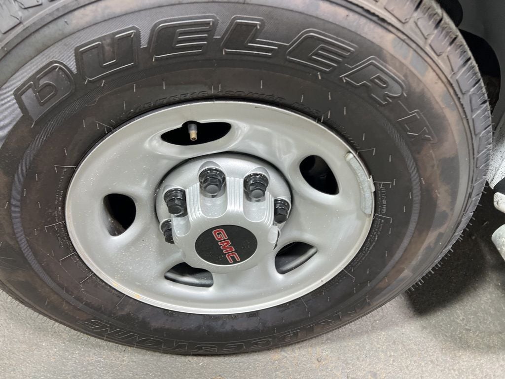 2023 GMC Savana 2500 Work Van