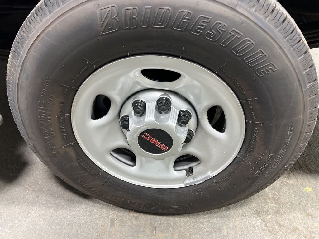 2023 GMC Savana 2500 Work Van