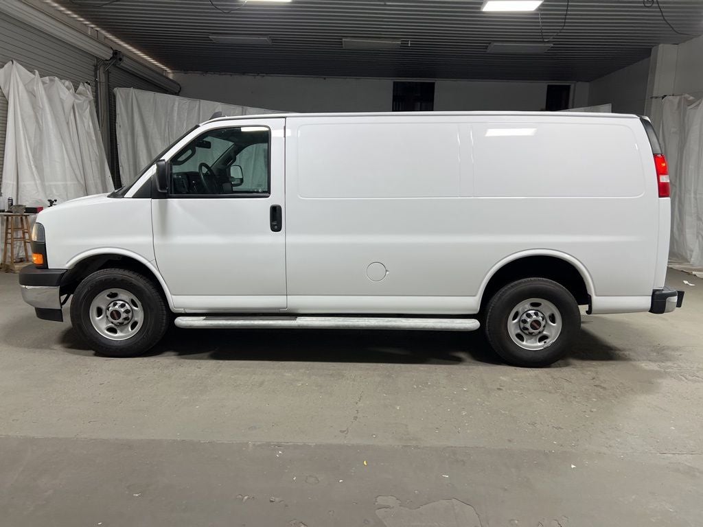 2023 GMC Savana 2500 Work Van