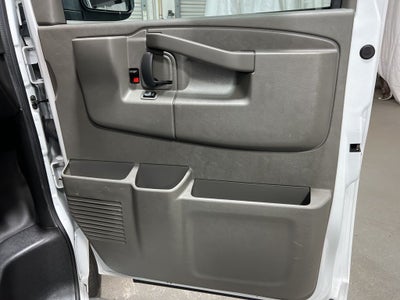 2023 GMC Savana 2500 Work Van