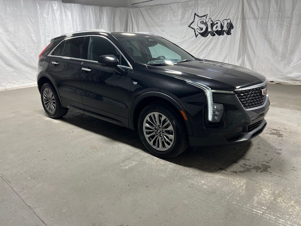 2025 Cadillac XT4 Premium Luxury