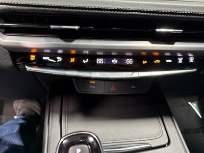 2025 Cadillac XT4 Premium Luxury