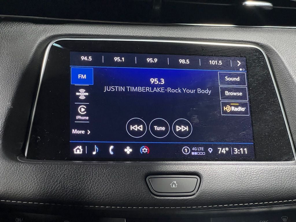 2023 Cadillac XT4 Premium Luxury