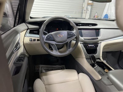 2017 Cadillac XT5 Luxury