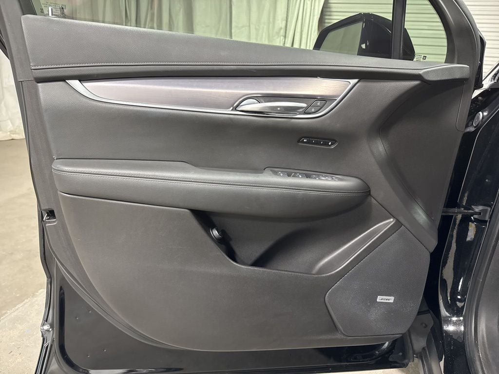 2023 Cadillac XT6 Luxury