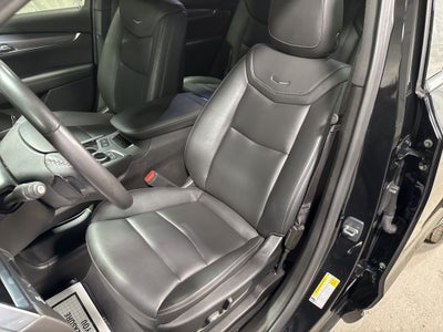 2023 Cadillac XT6 Luxury
