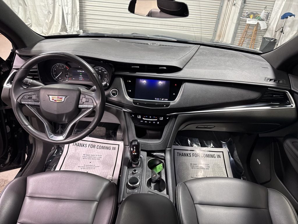 2023 Cadillac XT6 Luxury