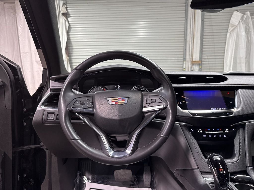 2023 Cadillac XT6 Luxury
