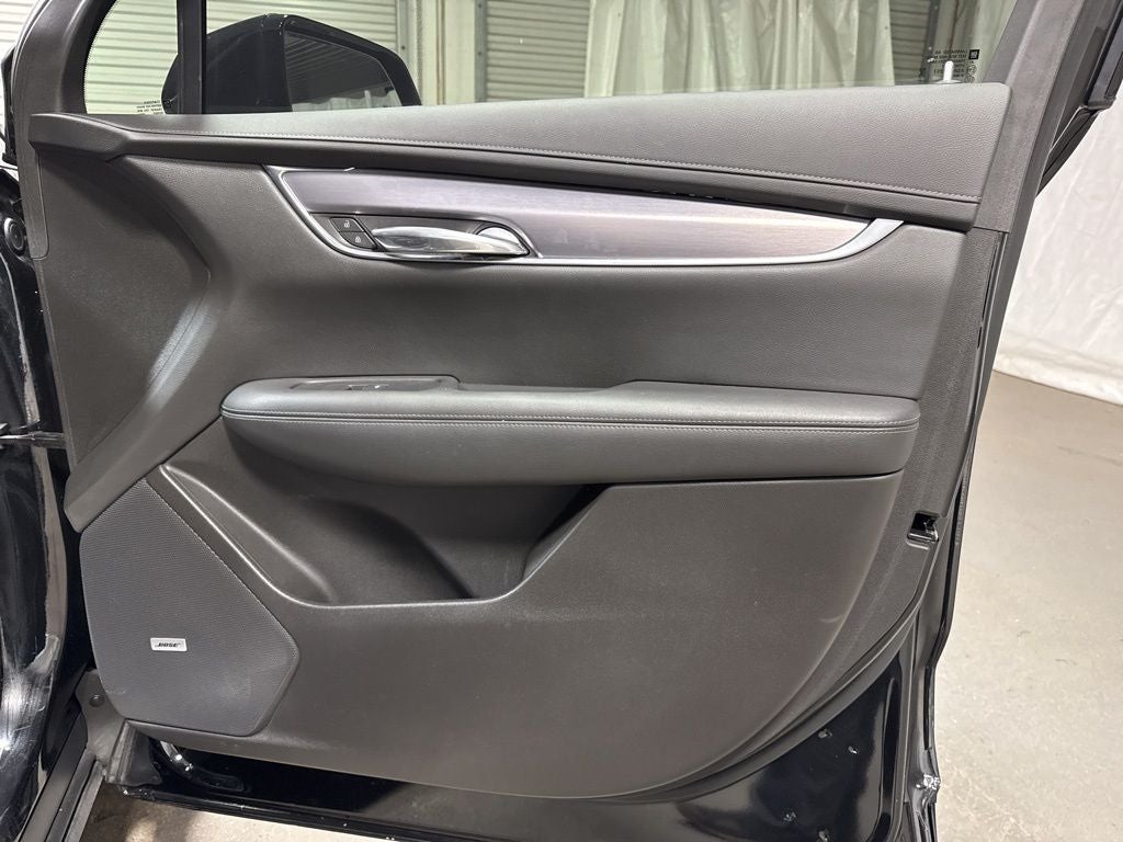 2023 Cadillac XT6 Luxury