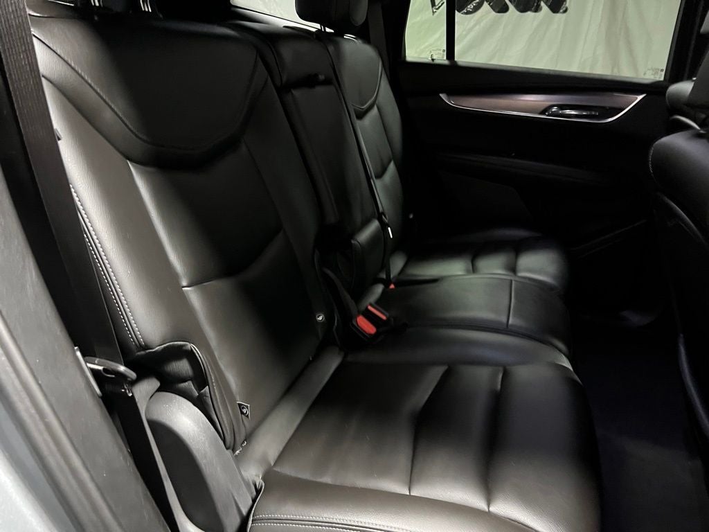 2024 Cadillac XT6 Luxury