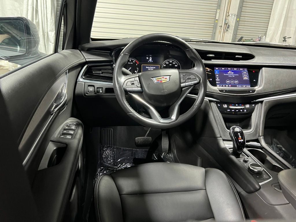 2024 Cadillac XT6 Luxury
