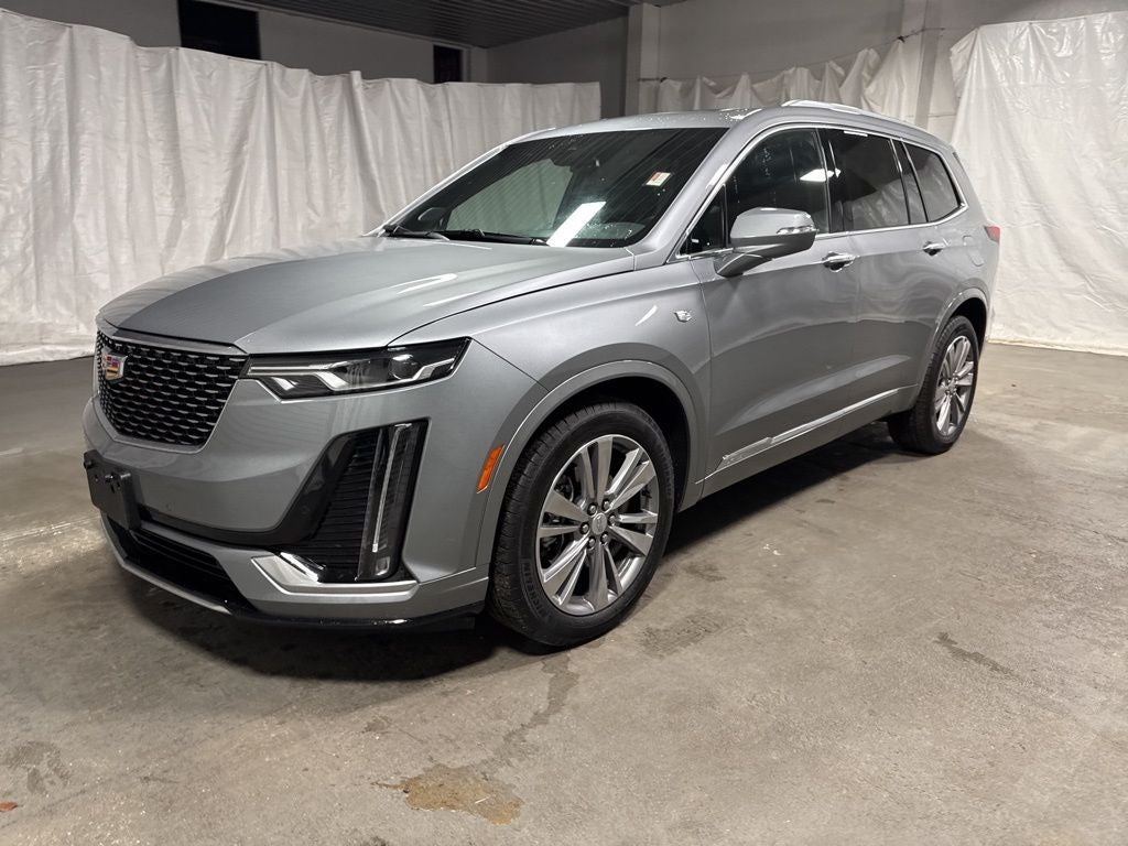 2025 Cadillac XT6 Premium Luxury