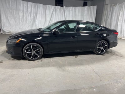 2025 Nissan Altima 2.5 SR