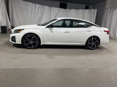 2025 Nissan Altima 2.5 SR