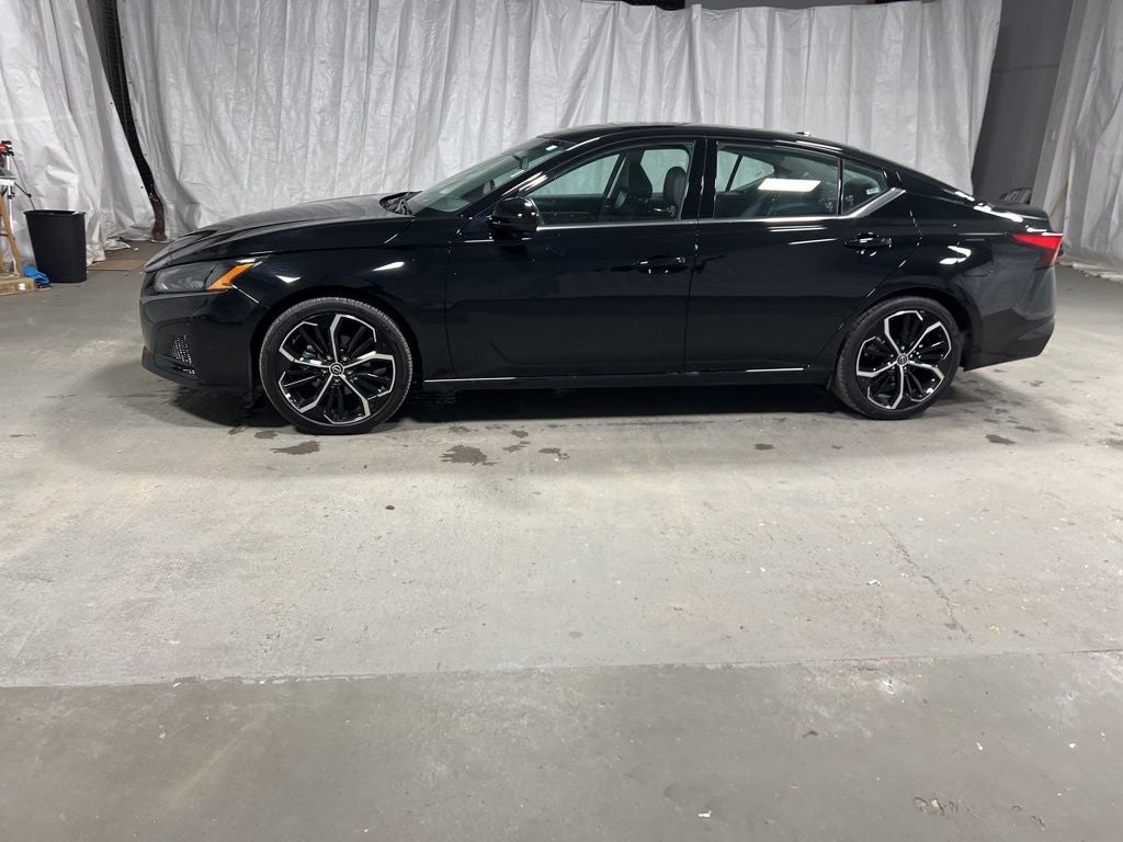 2025 Nissan Altima 2.5 SR