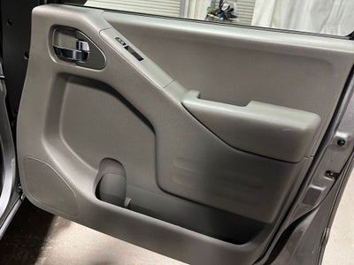 2021 Nissan Frontier SV