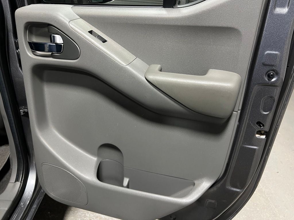 2021 Nissan Frontier SV
