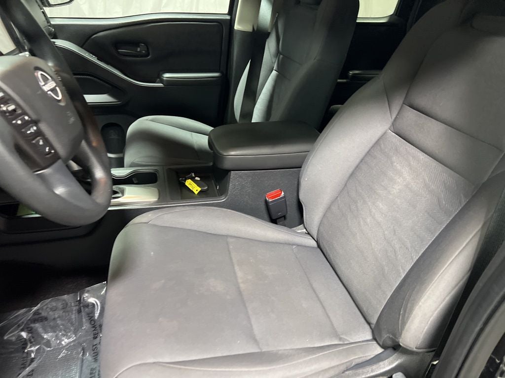 2023 Nissan Frontier S