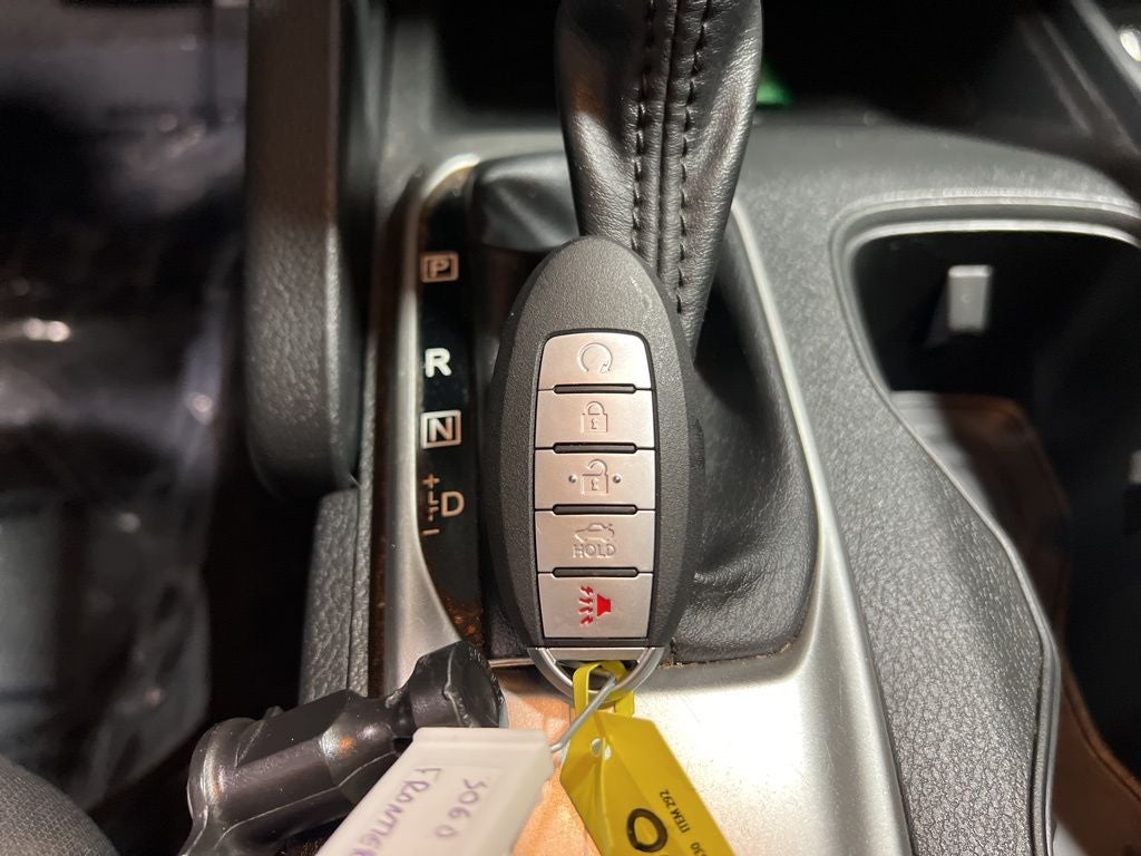 2023 Nissan Frontier S