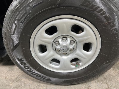 2023 Nissan Frontier S