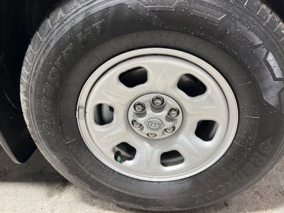 2023 Nissan Frontier S