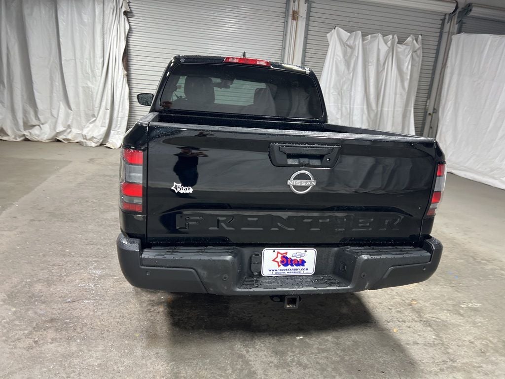 2023 Nissan Frontier S