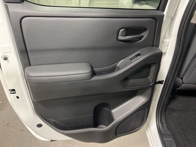 2023 Nissan Frontier S