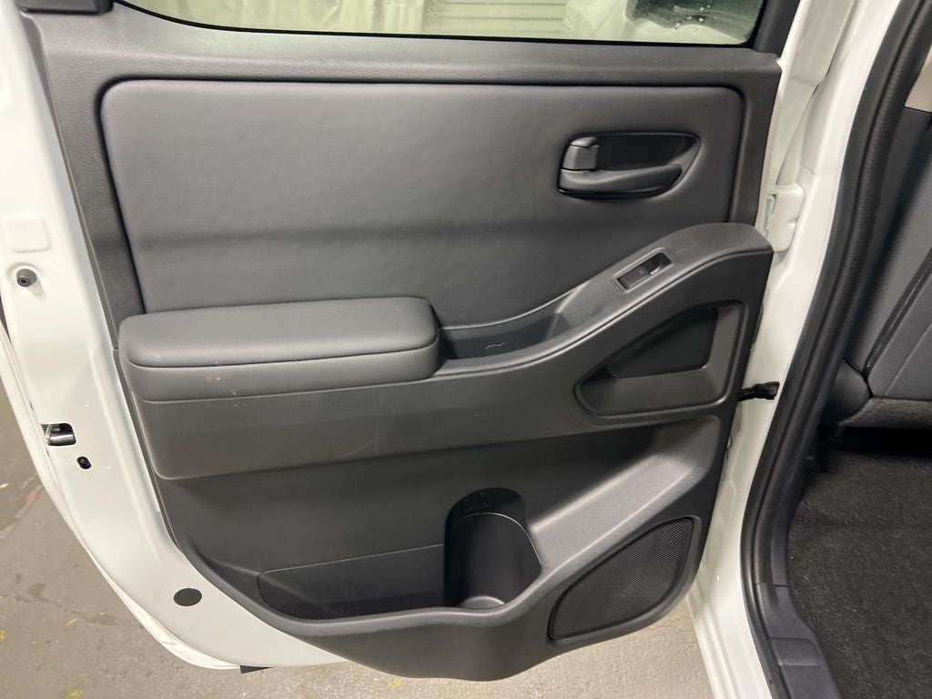 2023 Nissan Frontier S