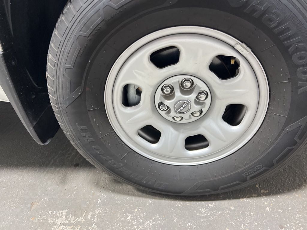 2023 Nissan Frontier S