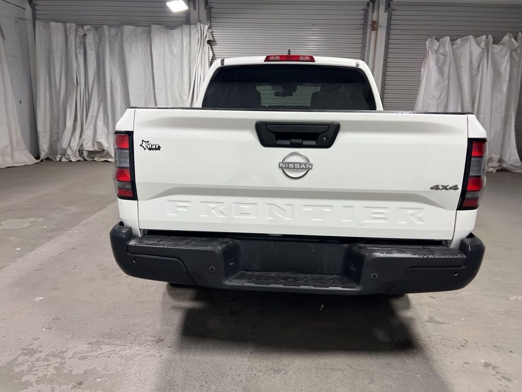2023 Nissan Frontier S