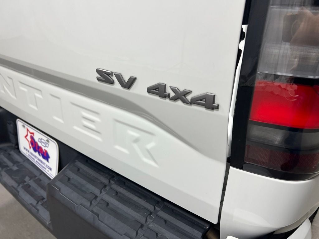 2023 Nissan Frontier SV