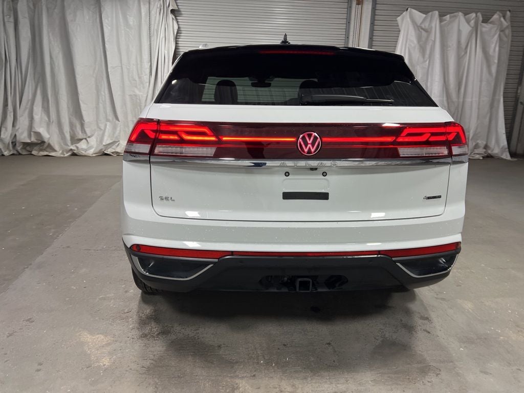 2025 Volkswagen Atlas Cross Sport 2.0T SE w/Technology