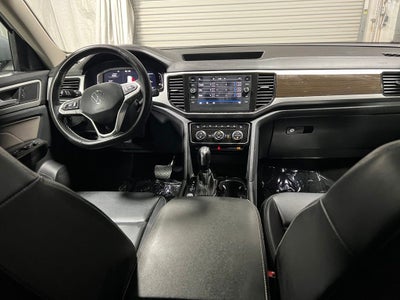 2022 Volkswagen Atlas 2.0T SE w/Technology