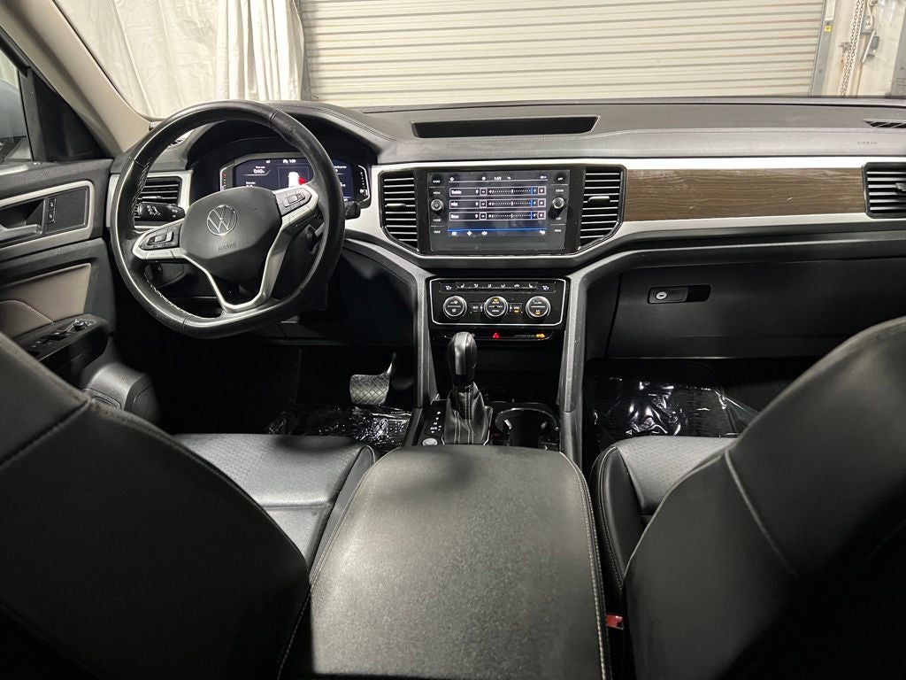 2022 Volkswagen Atlas 2.0T SE w/Technology