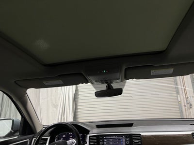 2022 Volkswagen Atlas 2.0T SE w/Technology
