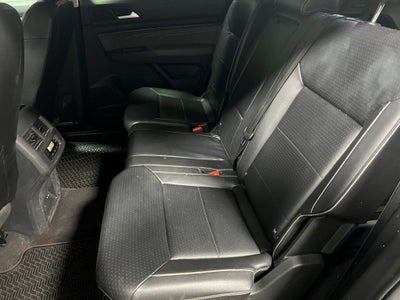 2022 Volkswagen Atlas 2.0T SE w/Technology