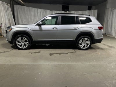 2022 Volkswagen Atlas 2.0T SE w/Technology