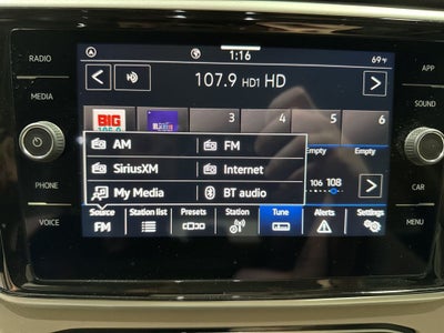 2023 Volkswagen Atlas 3.6L V6 SE w/Technology