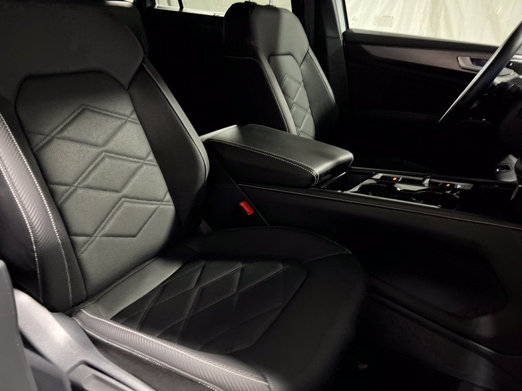 2026 Volkswagen Atlas Cross Sport SE w/Technology