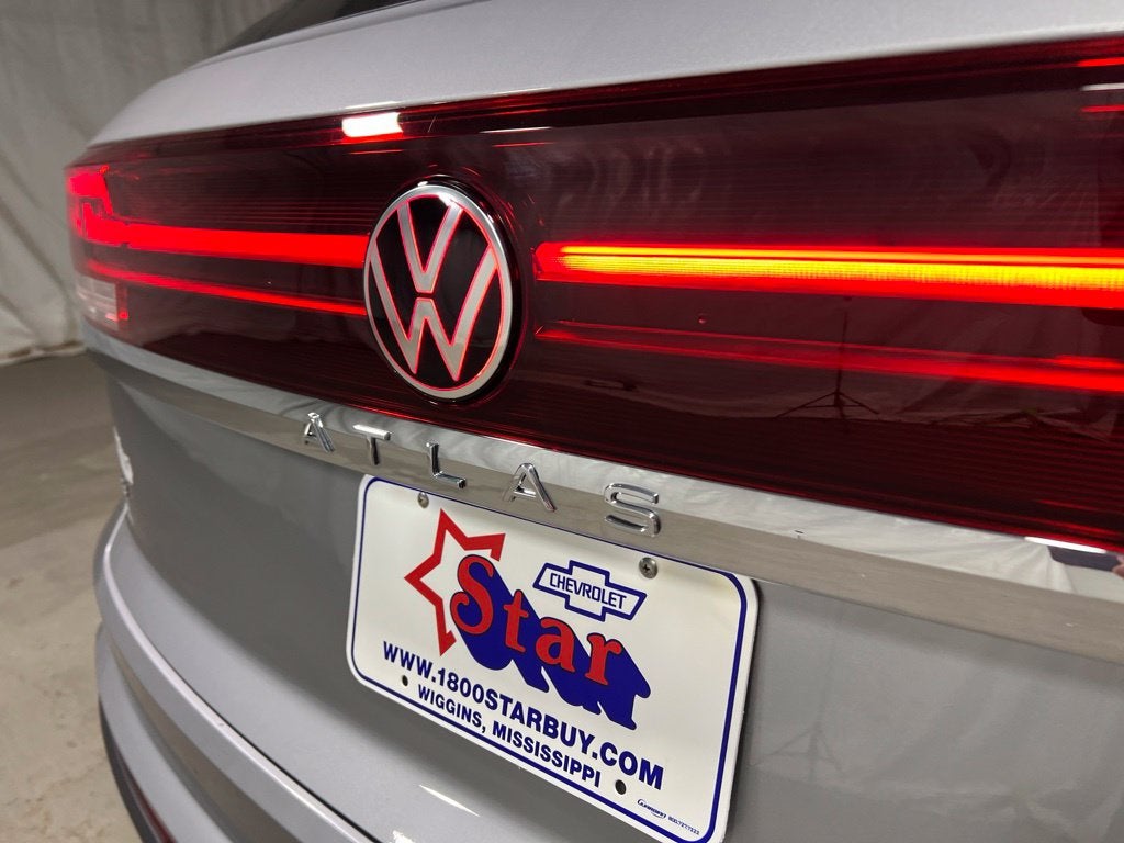2026 Volkswagen Atlas Cross Sport SE w/Technology