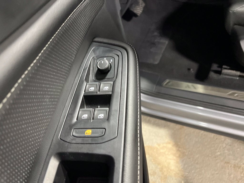 2026 Volkswagen Atlas Cross Sport SE w/Technology