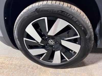 2026 Volkswagen Atlas Cross Sport SE w/Technology
