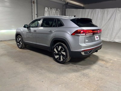 2026 Volkswagen Atlas Cross Sport SE w/Technology