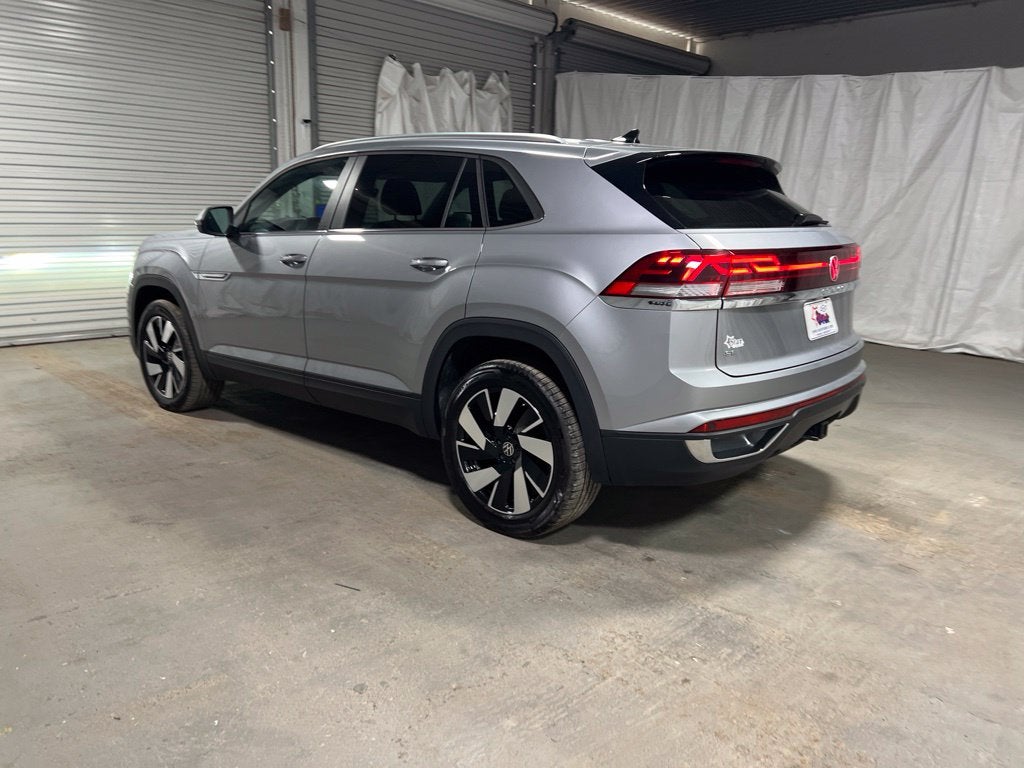 2026 Volkswagen Atlas Cross Sport SE w/Technology