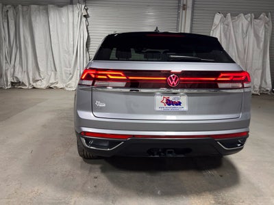 2026 Volkswagen Atlas Cross Sport SE w/Technology