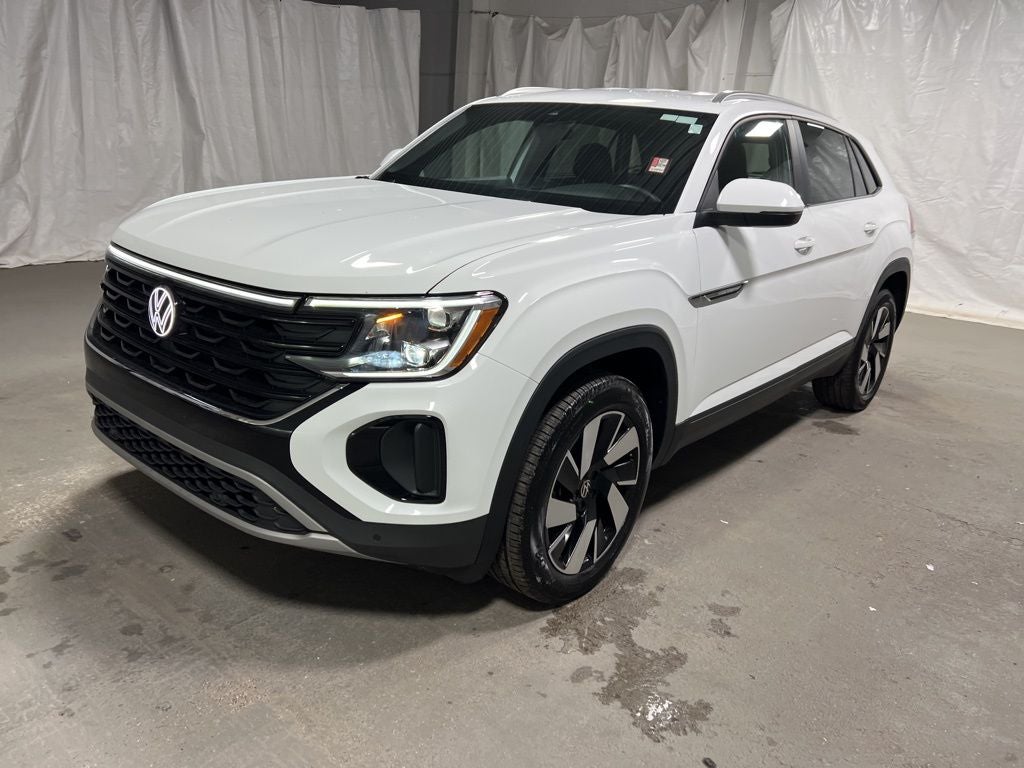 2025 Volkswagen Atlas Cross Sport 2.0T SE w/Technology