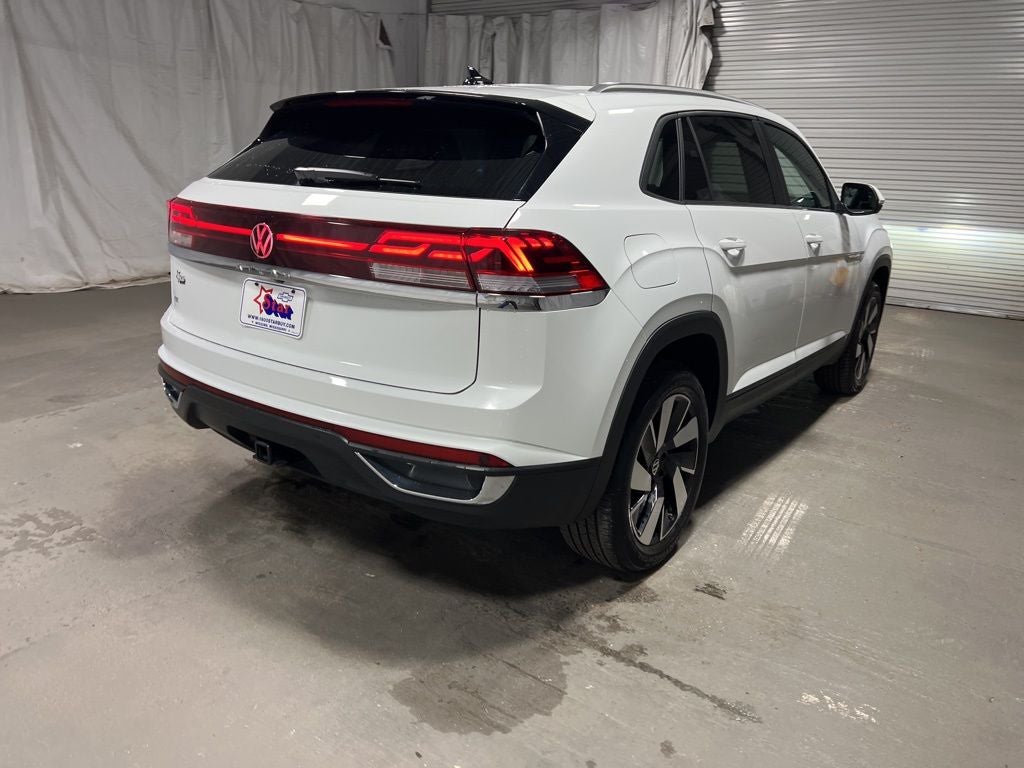 2025 Volkswagen Atlas Cross Sport 2.0T SE w/Technology