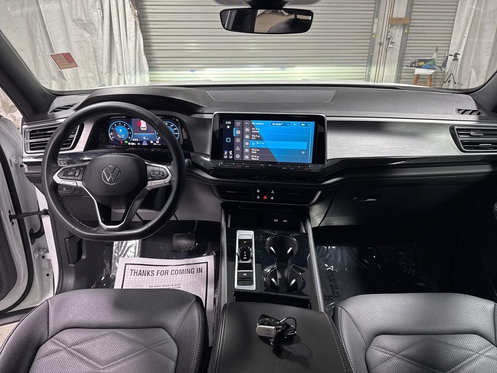 2025 Volkswagen Atlas Cross Sport 2.0T SE w/Technology
