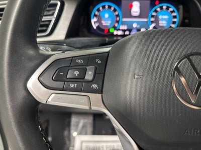 2025 Volkswagen Atlas Cross Sport 2.0T SE w/Technology